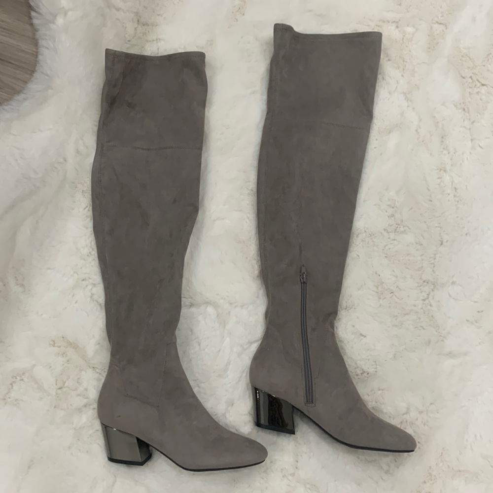 Guess boots
